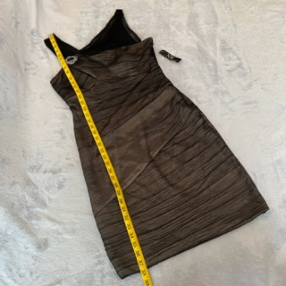 Night Way Women's Dress With Brooch Pin 8 - Picture 6 of 15